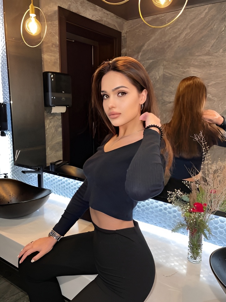 Адель привлекальеная девушка из Балезино цена от 3000 руб