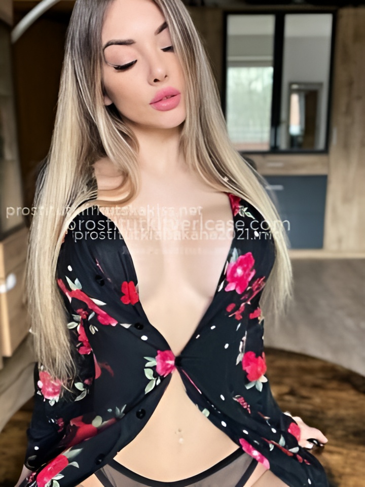 Тая привлекальеная девушка из Балезино цена от 5000 руб