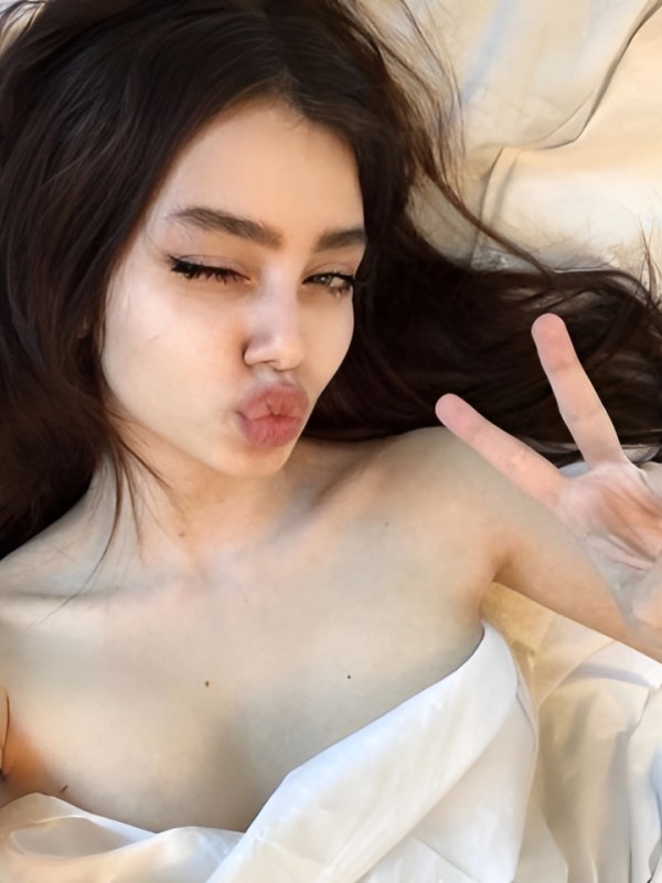 Борислава привлекательная девушка из Балезино цена от 1500 руб