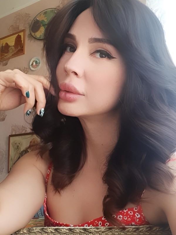 Филиция привлекательная девушка из Балезино цена от 1500 руб