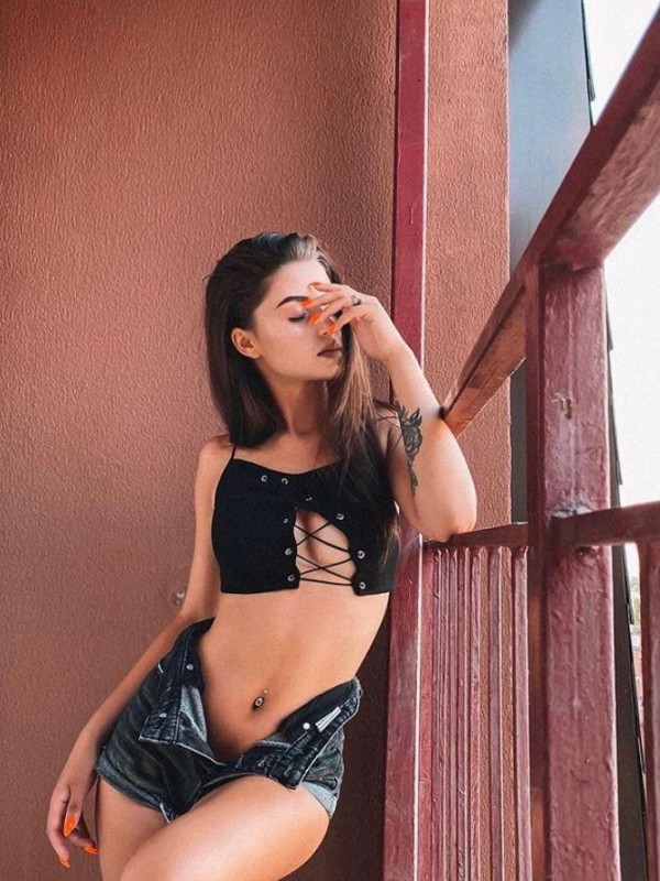 🎥 Лайма привлекательная девушка из Балезино цена от 5000 руб