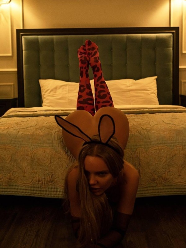 Лилия привлекательная девушка из Балезино цена от 4000 руб