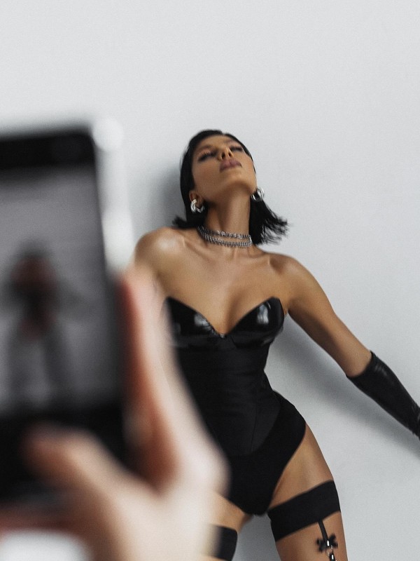 Урсула привлекательная девушка из Балезино цена от 10000 руб